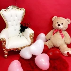 Meet your Posher, Tony